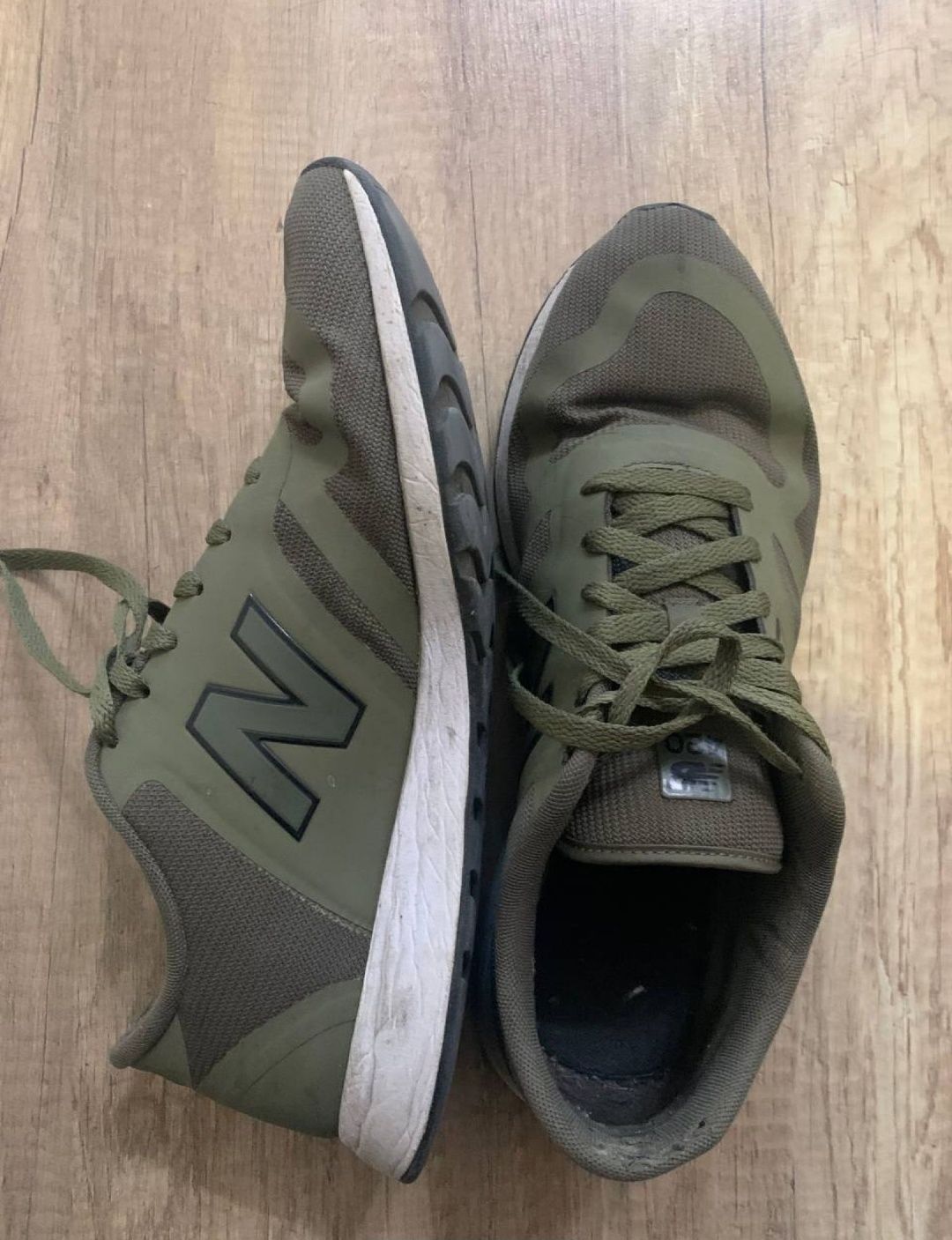 Кроссовки New balance 420. 44р.