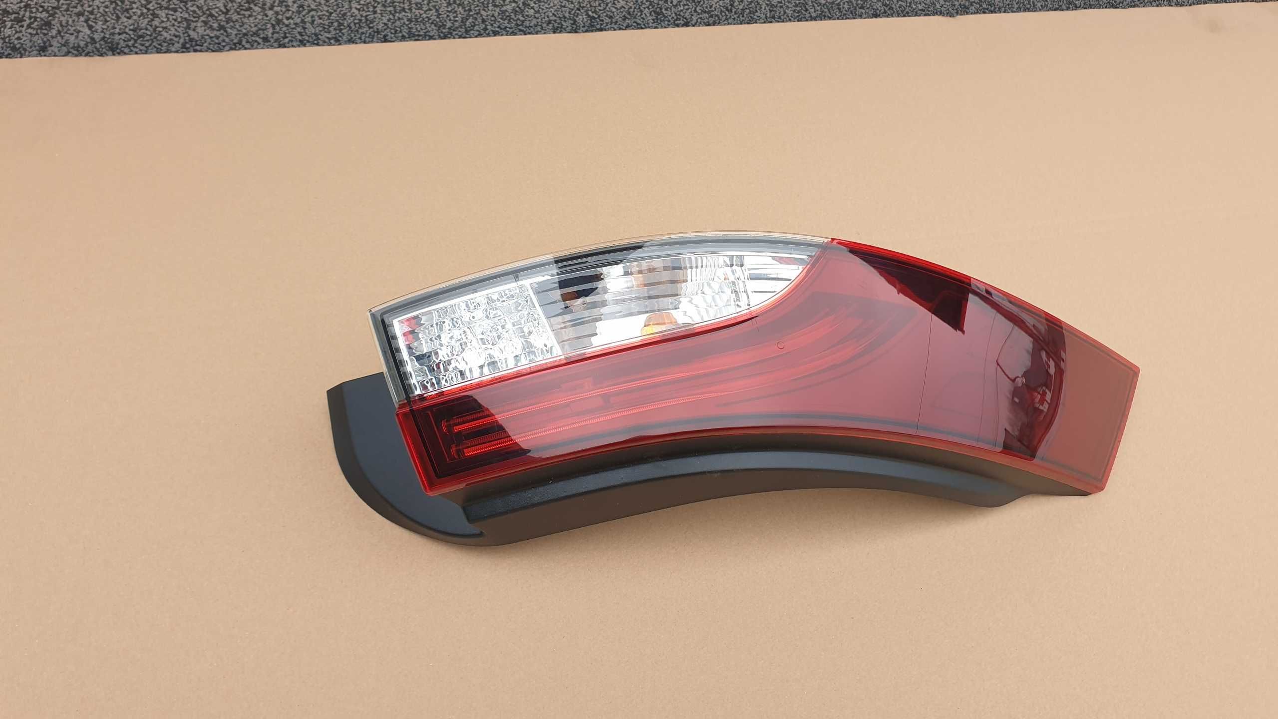 Lampa lewa tył tylna Megane 3 III CC Cabrio