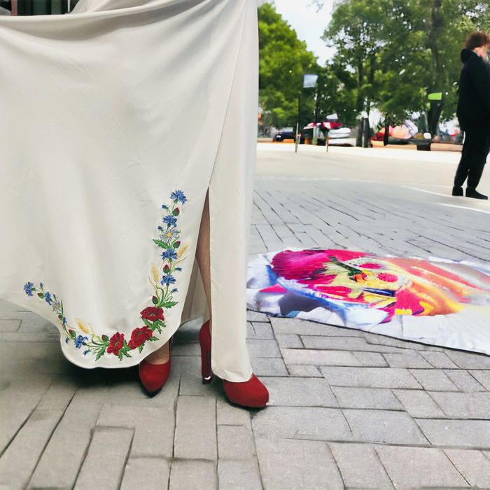 Спідниця з вишивкою