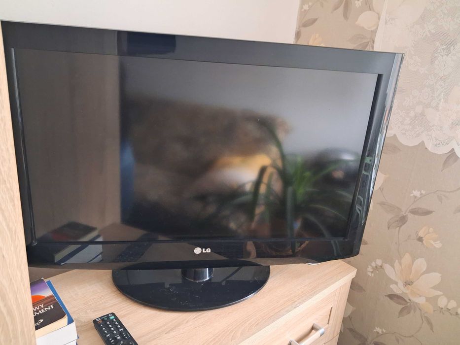 Telewizor LG 32LH2000
