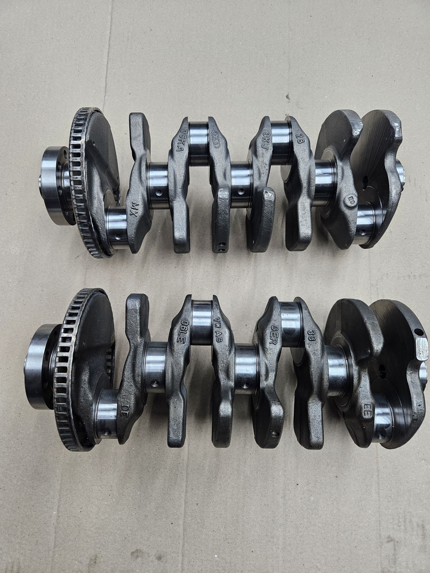 Колінвал Audi 2.0tfsi a4 a5 a6 q5 ea888 ge3