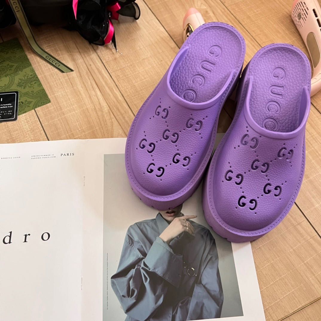 Сабо мюлі gucci на платформі лавандові