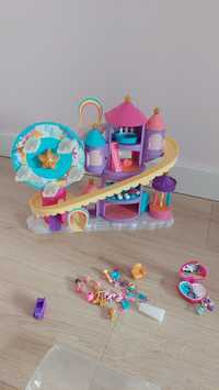 Polly pocket kompletny zestaw teczowy park rozrywki zamek