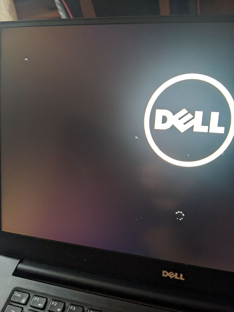 Dell xps 15 9500 I5 6300 DDR4 8 GB SSD 256GB