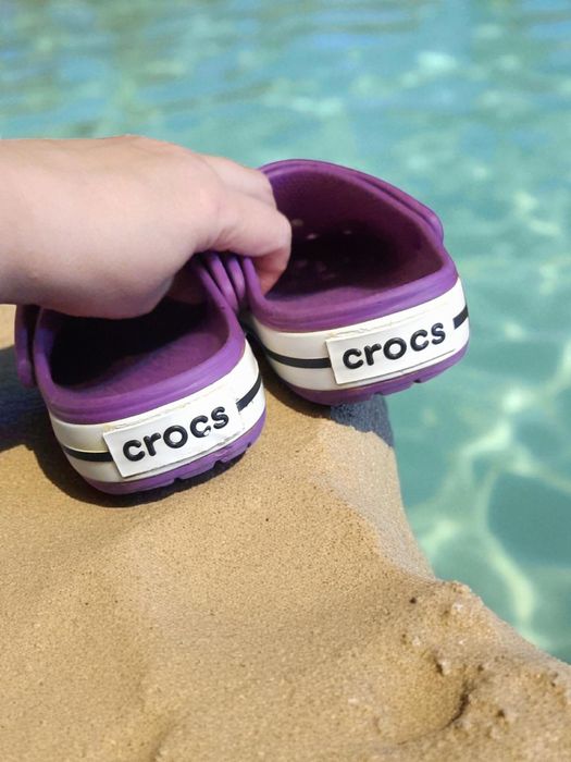 Шльопанці сабо сланці сандалі фірмові басейн пляж crocs p. 36(m