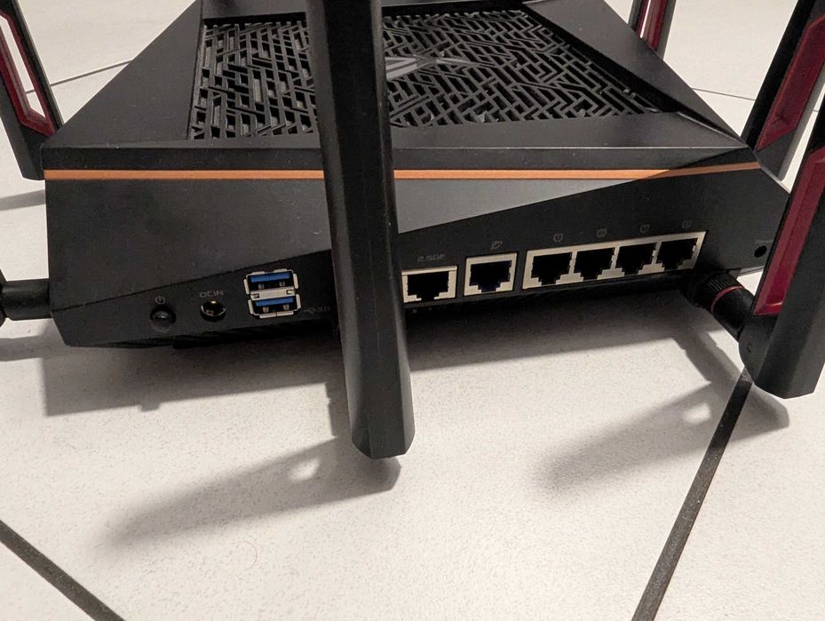 Маршрутизатор Asus ROG Rapture GT-AX11000