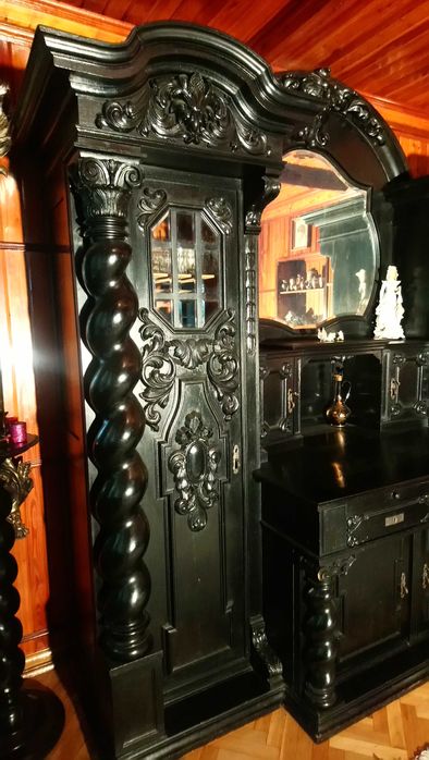 Kredens Neobarok styl Gdański Ręcznie rzeźbiony