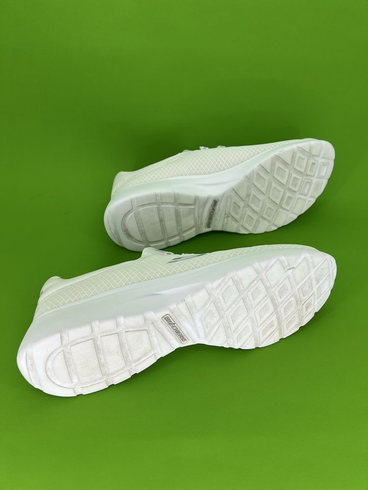 Кросівки 41р. 27,5 см. Skechers