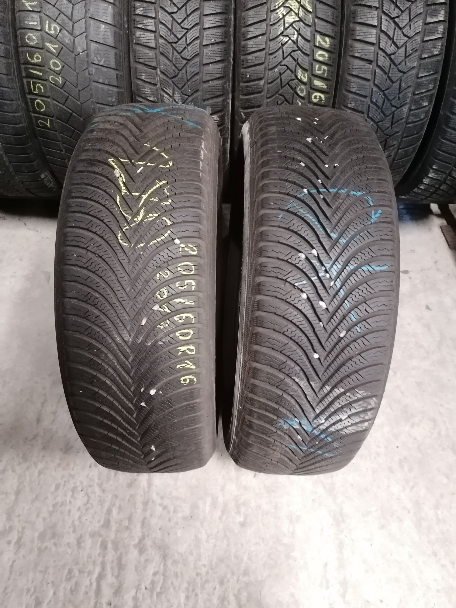 2x205/60 R16 Michelin Alpin 5 zimowe