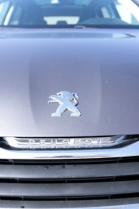 Peugeot 308 /2.0 /автомат