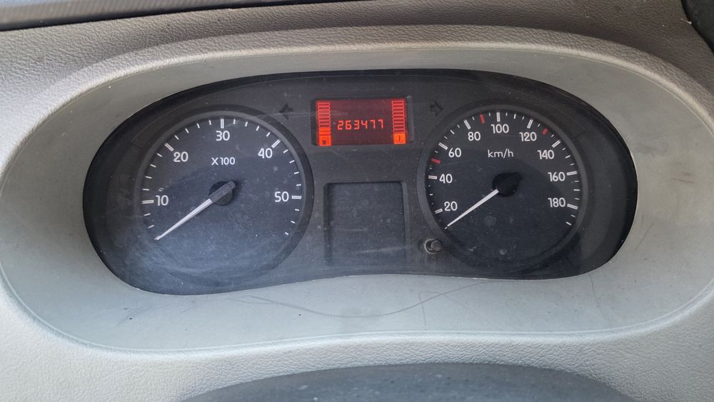 Renault Master 2.5 dCi 145KM – 2007r – Klima