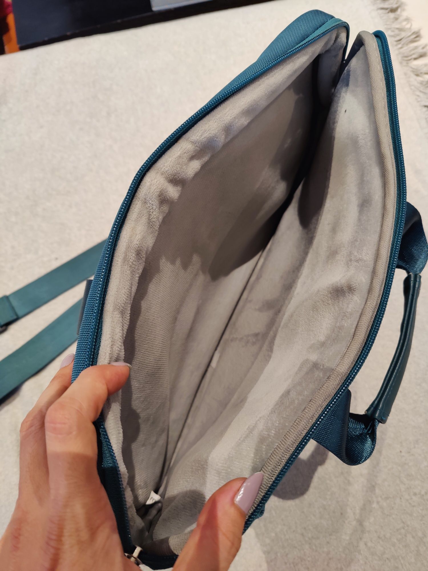Mala Mosiso para portátil até 16’’ – Ideal para MacBook Pro e outros c
