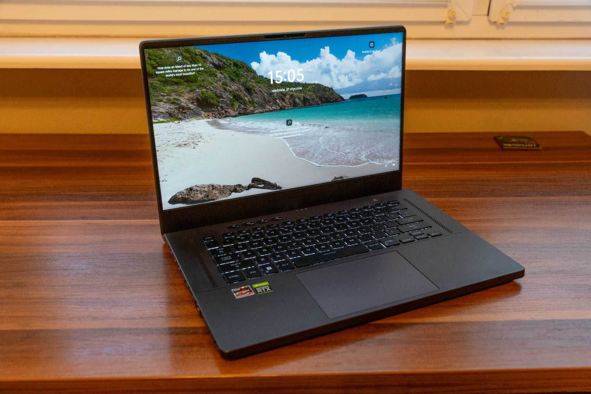 Laptop ASUS ROG Zephyrus G15 15.6" R7-6800HS 16GB, 1TB SSD, RTX3060