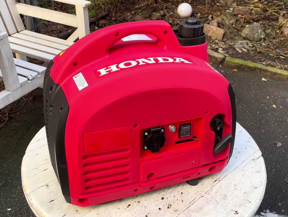 УСПЕЙТЕ ПОЛНАЯ РАСПРОДАЖА Генератор Honda 2000 Вт инверторный