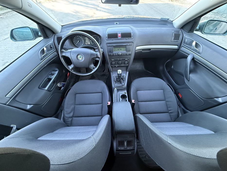 Skoda Octavia 2 1.9 tdi 153 tys.przebiegu polski salon