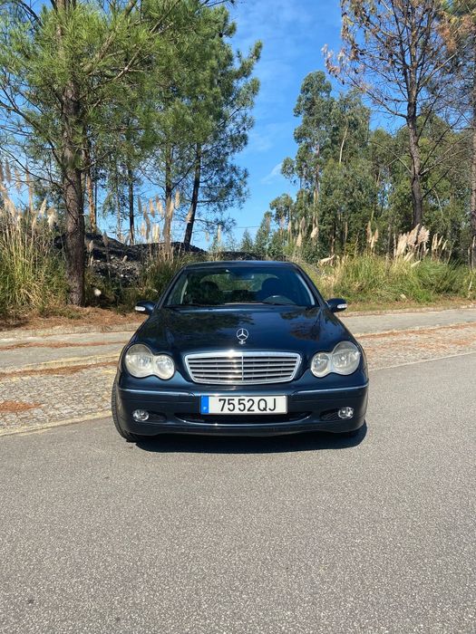 Mercedes C320 V6 Nacional 
Viatura Nacional