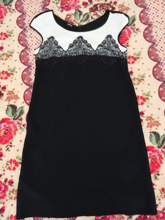 Плаття жіноче.  .