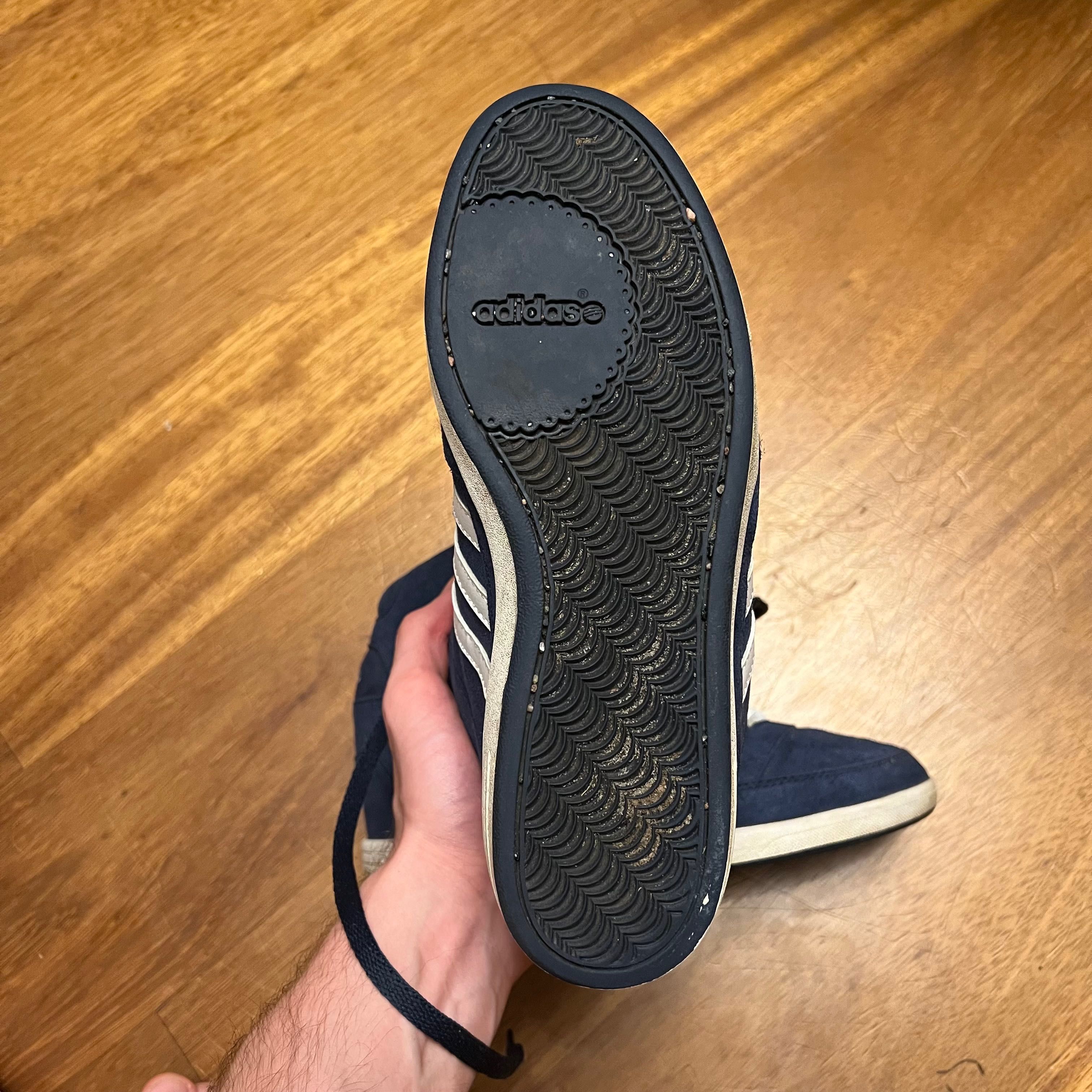 Buty na koturnie adidas