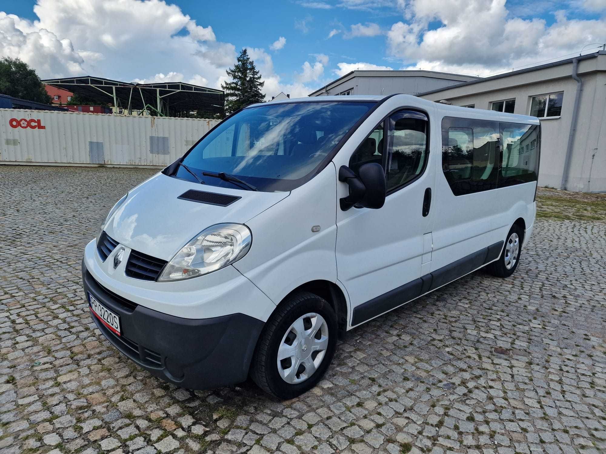 Renualt Trafic 2,0 DCI 2007r