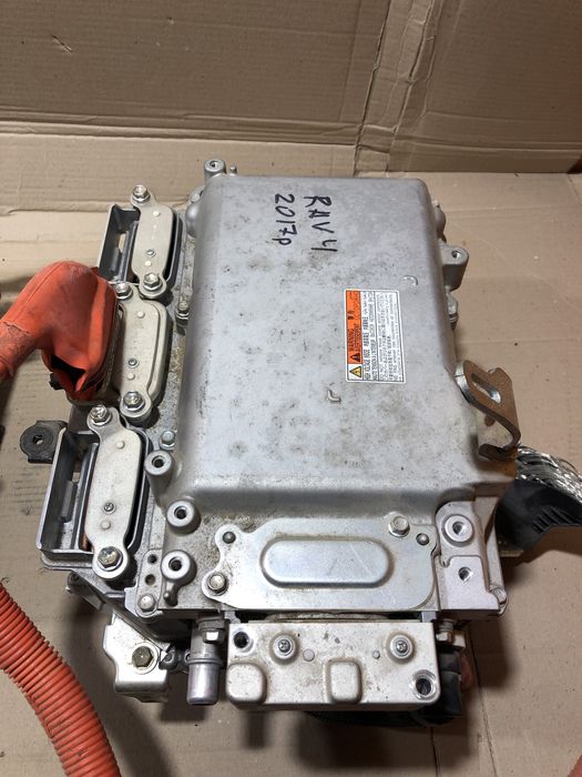 Інвертор Toyota HiBRID Інветор Тойота Гібрид Camry 70 Camry 40 Rav 4