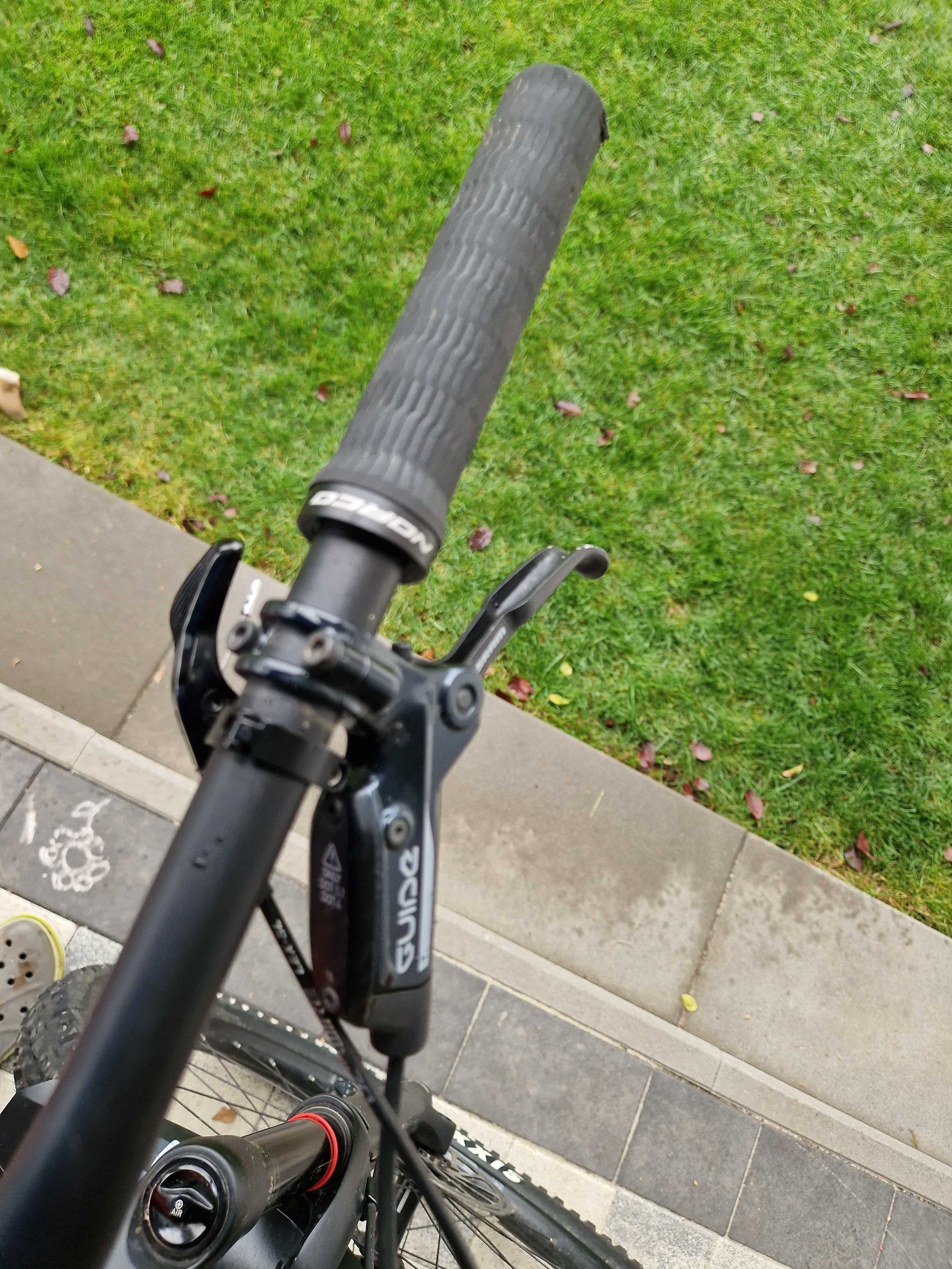 Norco Sight C3 - rower full, karbon, rozmiar L