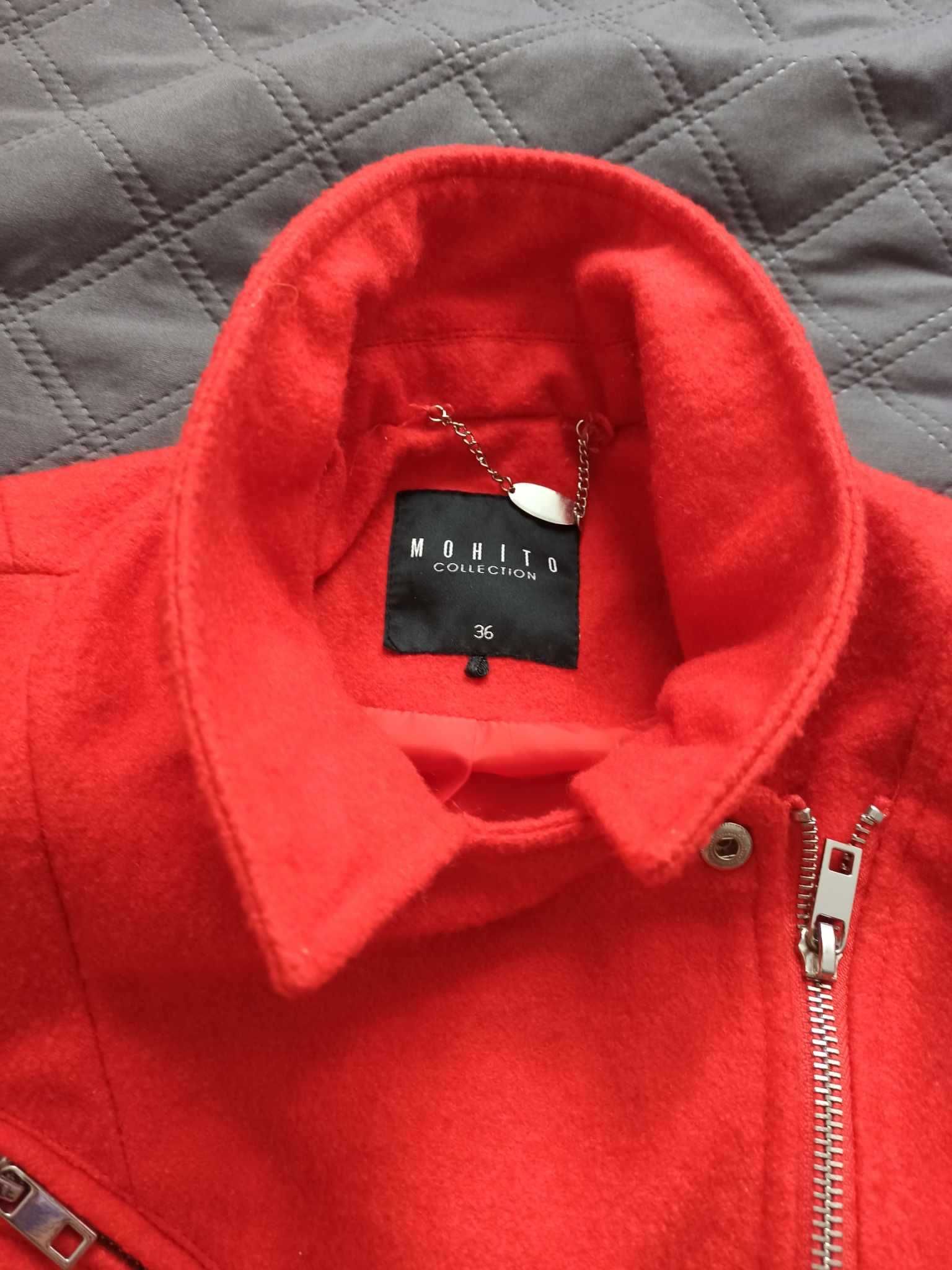 Czerwona damska wiosenna kurtka Mohito rozmiar S 23% wełna
