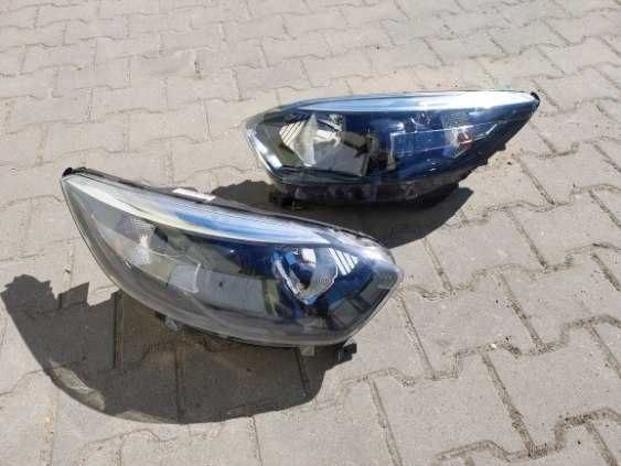 Renault Captur reflektory, lampy przednie.