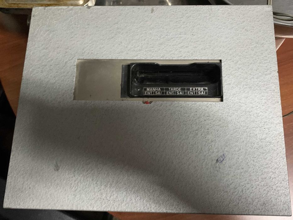 Relógio de ponto Antigo Dimep