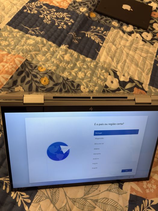 HP envy x360 15”