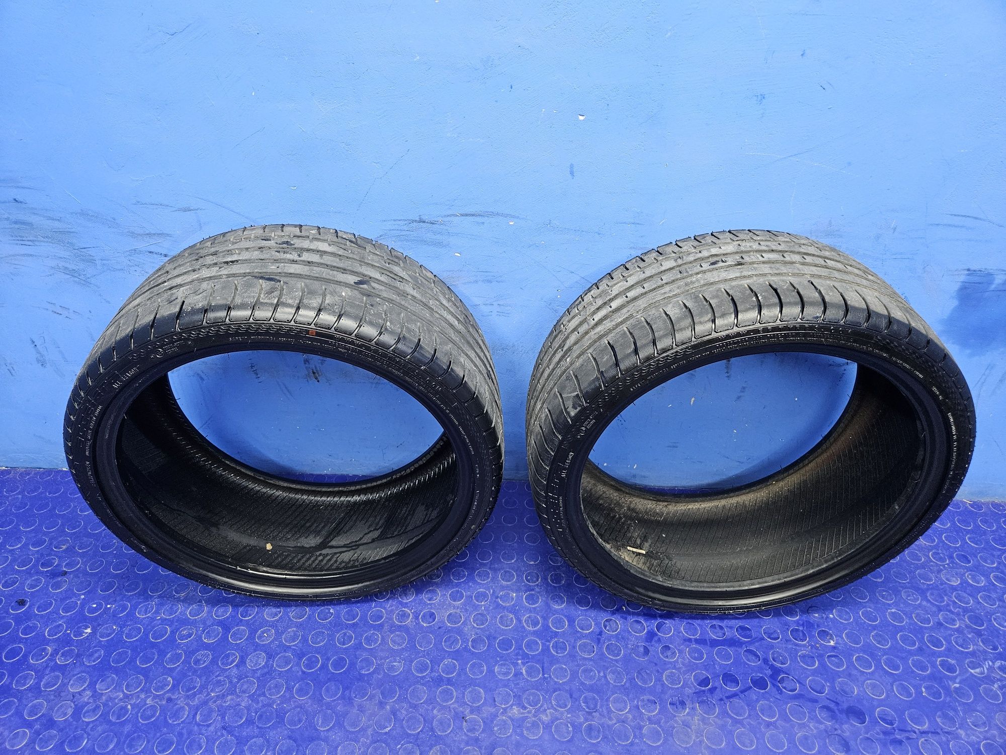 OPONY całoroczne ACCELERA PHI 235/35 R19 wielosezon zestaw