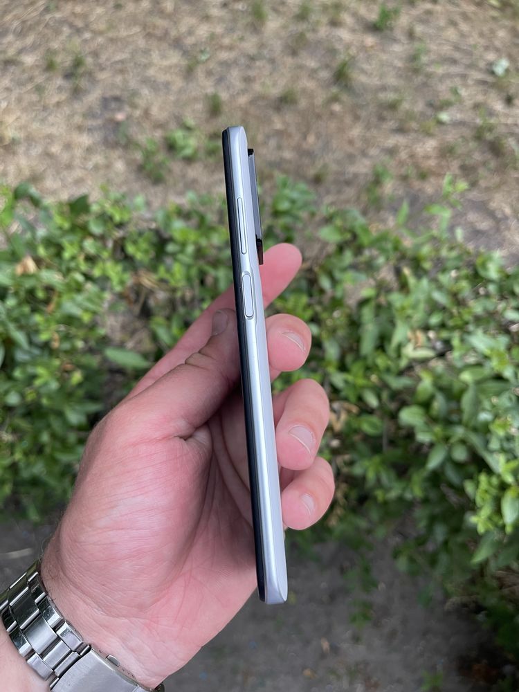 Redmi 10 - 2022 року ( 4/64 ГБ )