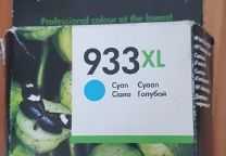 Oryginalny tusz do drukarki HP 933 XL kolor cyan niebieski.