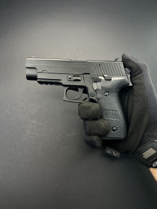 Металевий пістолет Sig Sauer — Cyma ZM23 (Іграшка)
