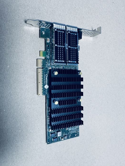 Chelsio T580-LP-CR Network Adapter PCIe 3.0 x8 40 Gigabit QSFP+