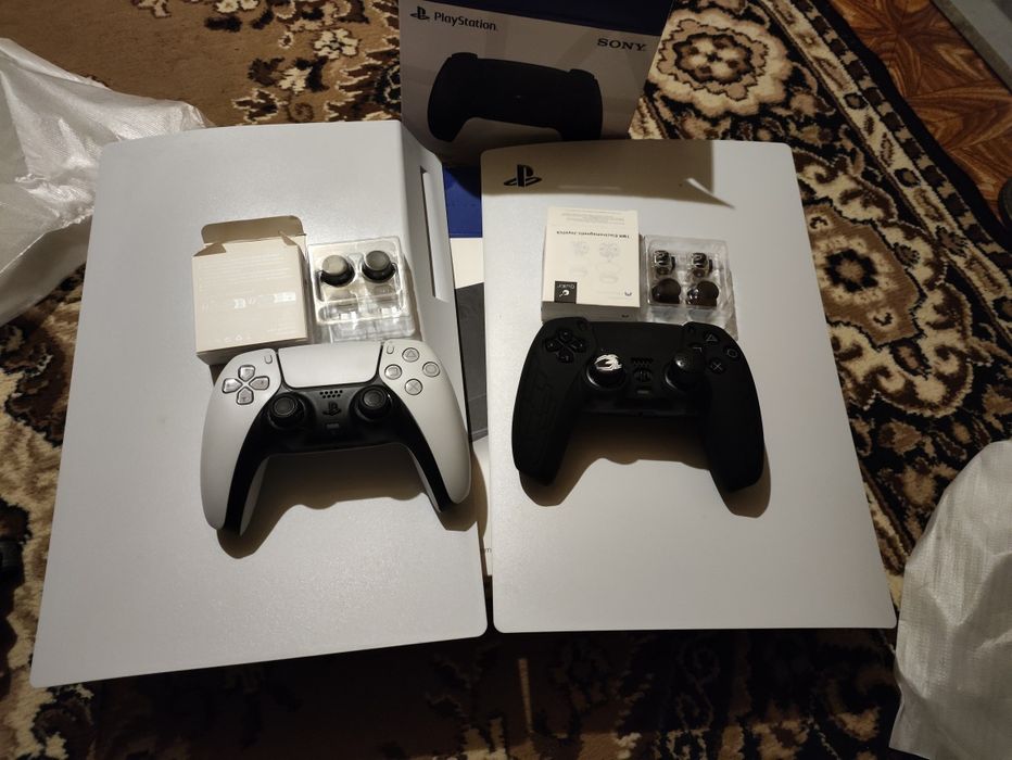 Весь комплект Dualsense 2 ревизии на PS-5, и TMR GullKit.