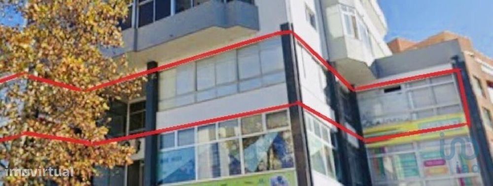 Loja / Estabelecimento Comercial em Valença, Cristelo Covo e Arão de 3