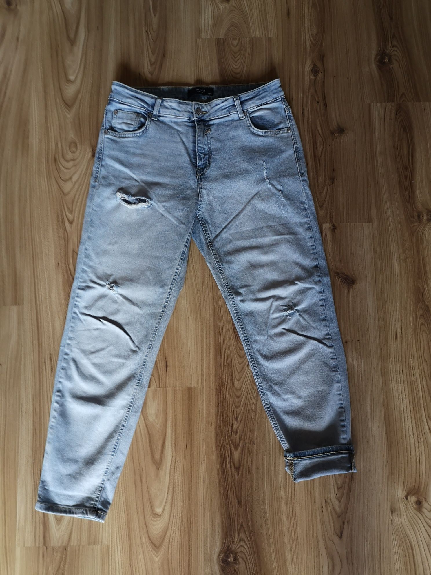 Nowe Spodnie jeansowe damskie reserved boyfriend 38