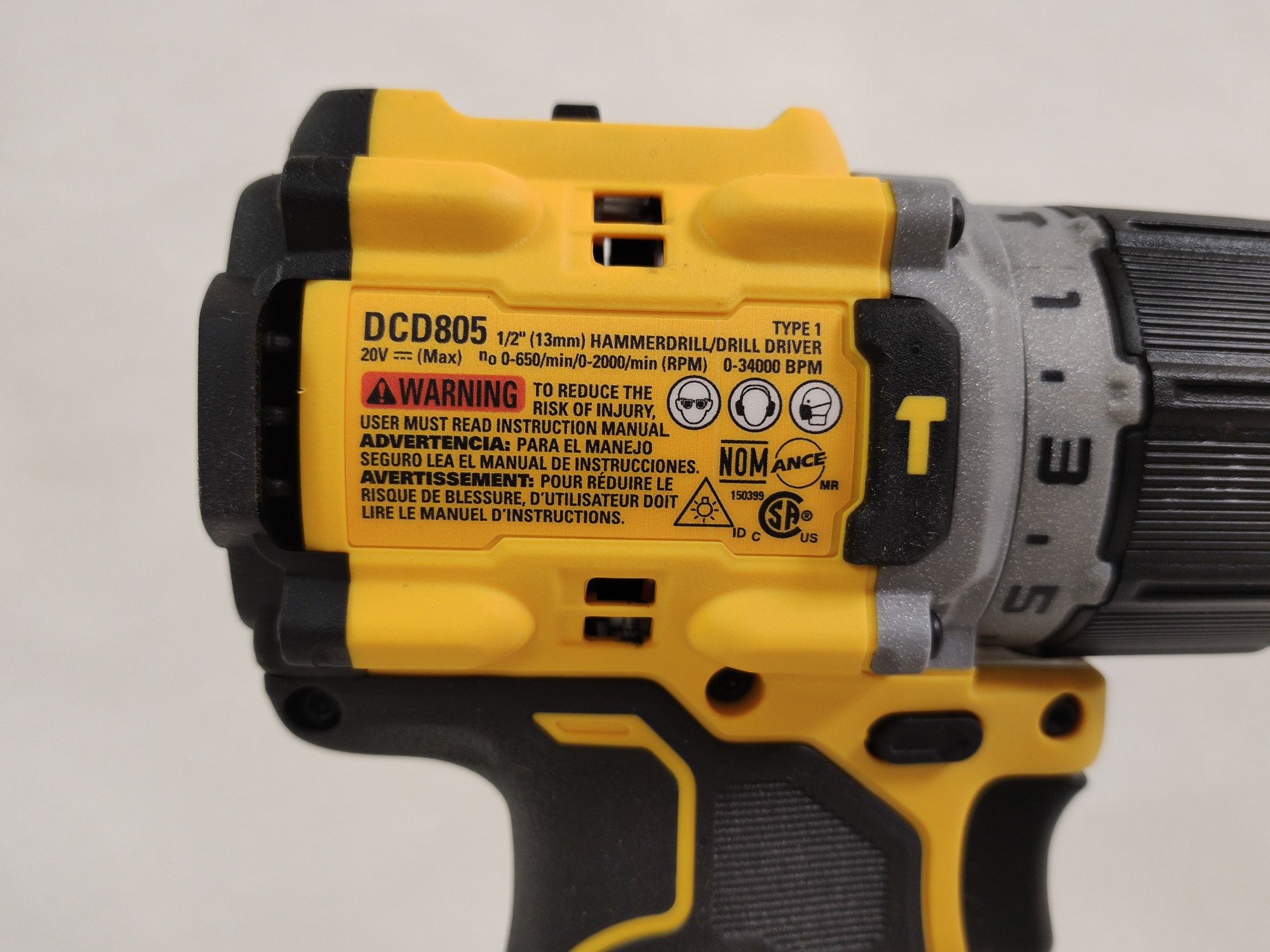 Набір безщіткових компактних шуруповертів DeWALT DCK2050M2 XR 20Vmax