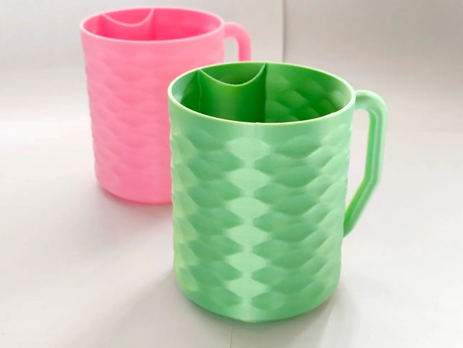 Copo Inovador para Beber e Enxaguar Sem Levantar a Cabeça