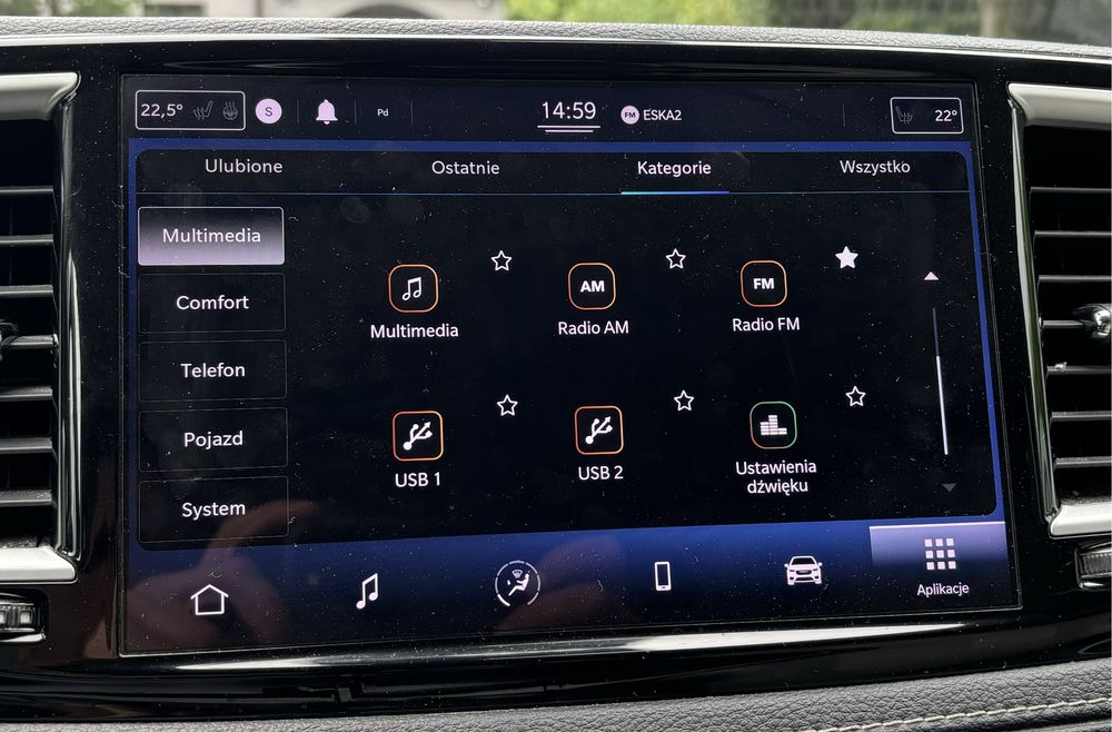uconnect 5 Chrysler Pacifica polski mapy lektor lampy youtube spotify