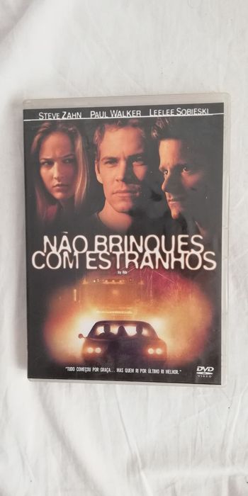 Dvd do filme "Não Brinques com Estranhos" (portes grátis)