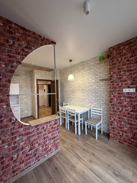 1-я квартира, с ремонтом, на Таирова