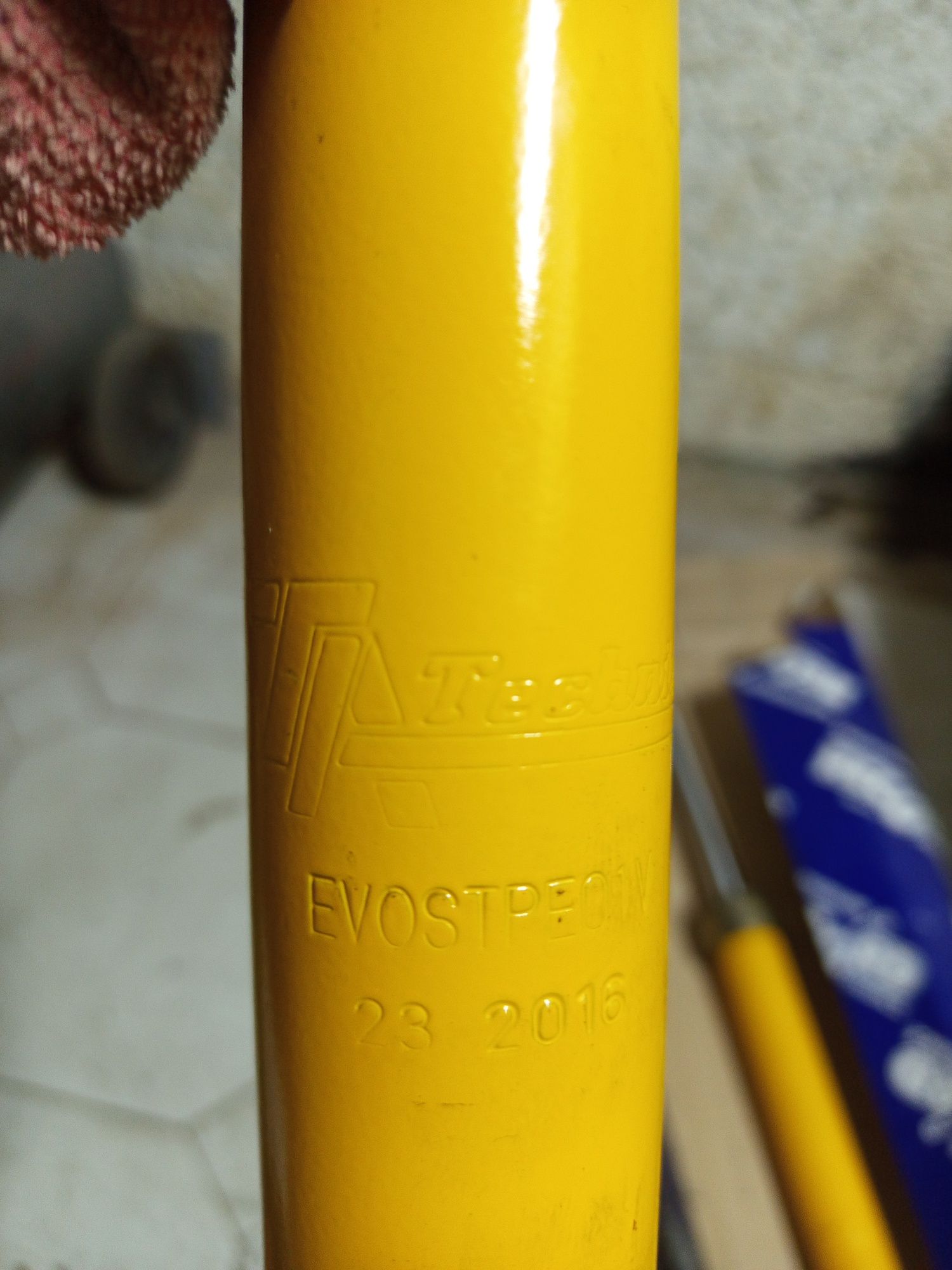 Amortecedores/ espaçadores Citroen AX