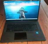 Wydajny laptop HP 17.3" z procesorem Intel Gold i 16GB RAM