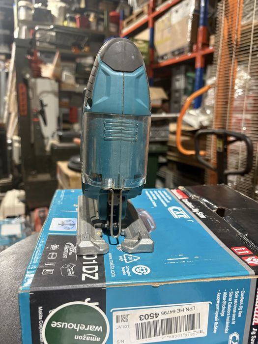 Makita Serra de Recorte 4.0 Ah.