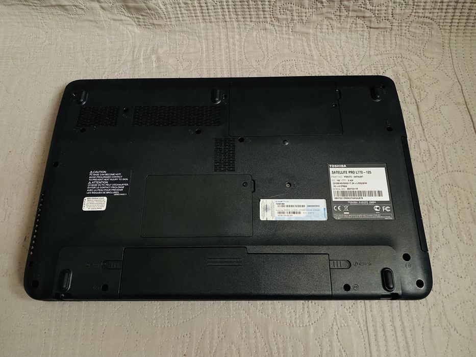 Ноутбук Toshiba Satellire pro L770-125 Intel core і3. Робочий