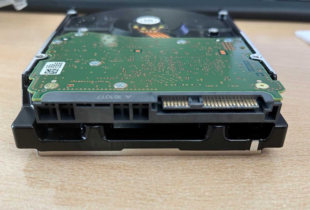 Жорсткі диски для сервера 8TB WDC HGST 0F27358