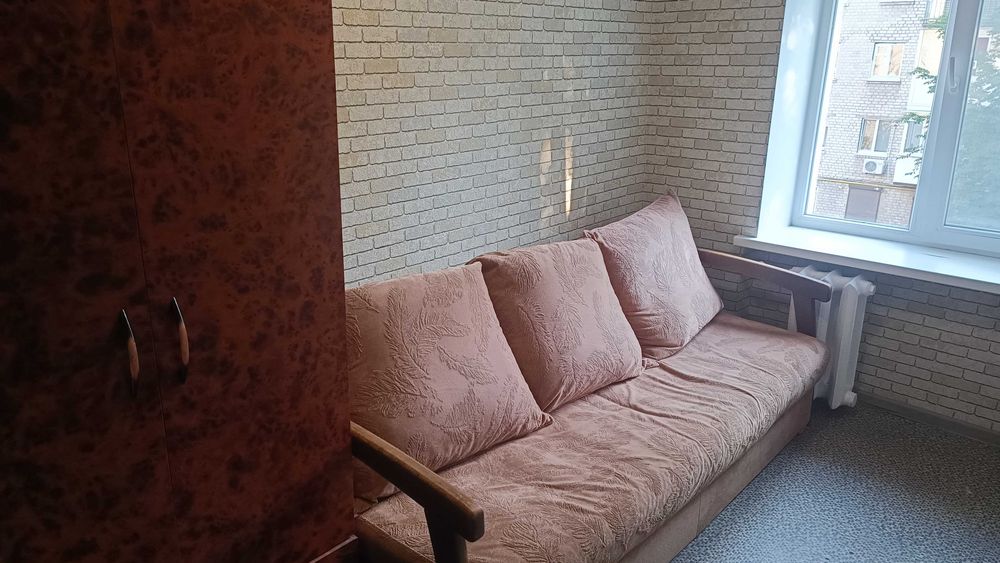 Сдам ЕВРО-малосемейку в Центре, со стиралкой.