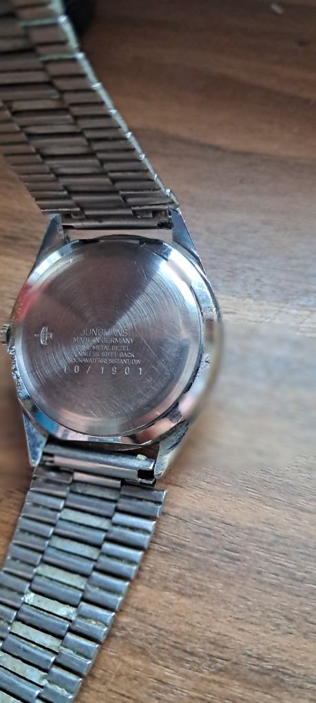 Zegarek Junghans