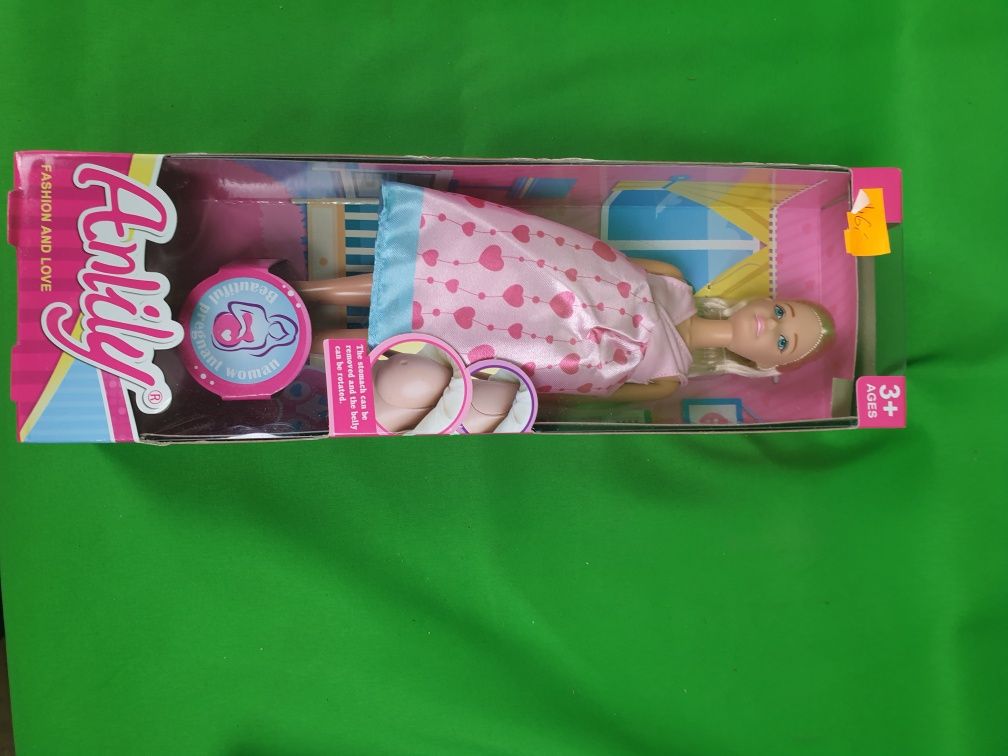 Lalka w ciąży Nowa ale Barbie